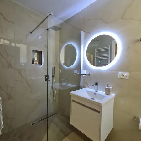 Center Luxury Orange 9b Tirana