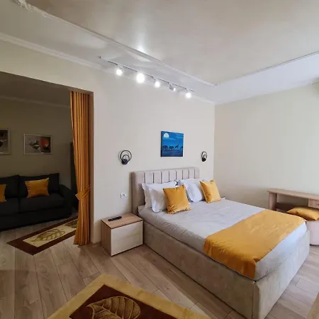 Center Luxury Orange 9b Appartement